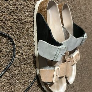 Birkenstock Arizona split middle size 9